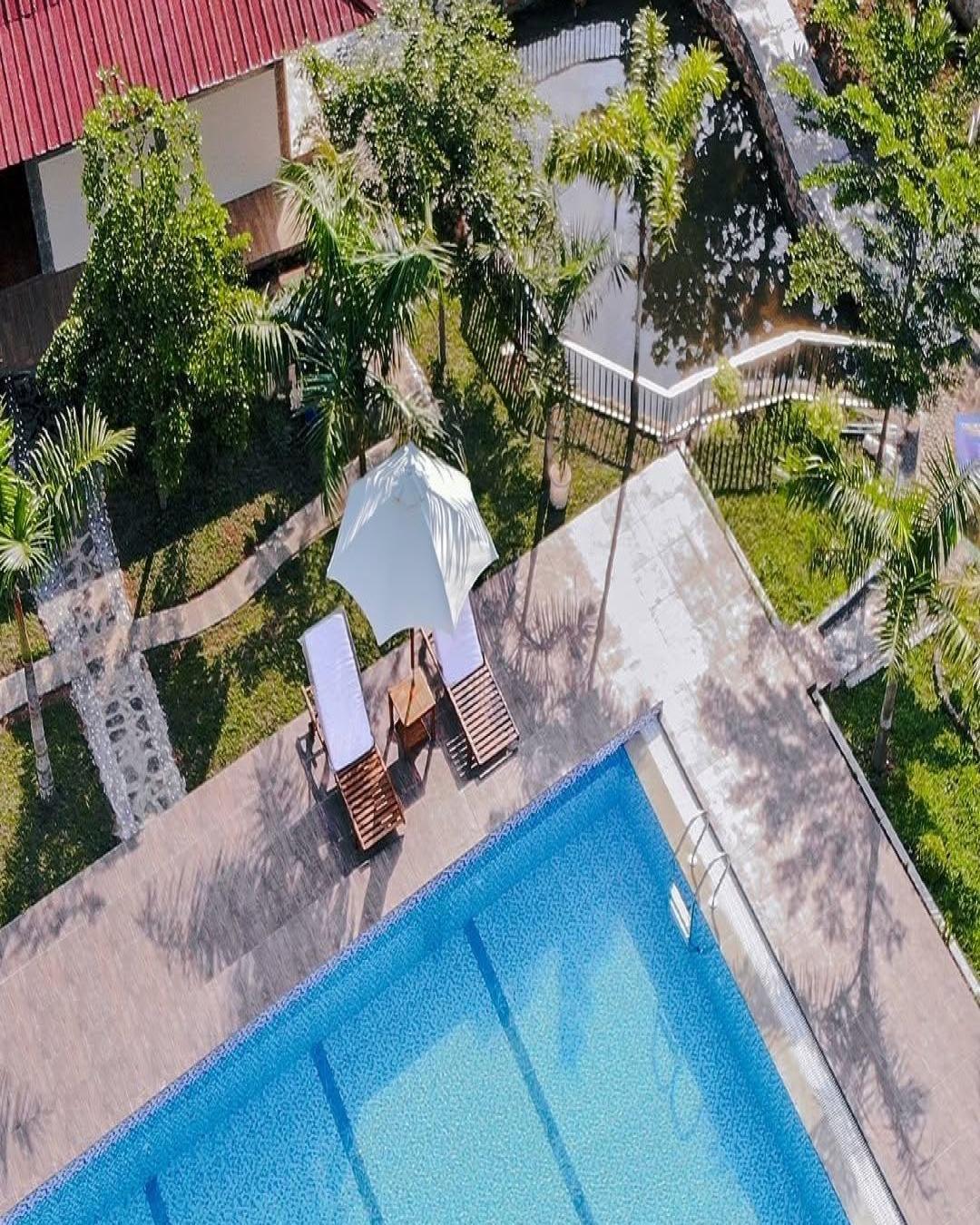 kolam-renang-view-alam-di-sekitar-pekalongan-rekomendasi-spot-segar-untuk-liburan-santai